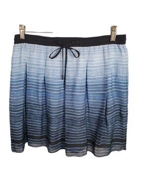 Vince Size M Skirt 100% Silk Pull On Drawstring Pleated Lined Striped Ombre Blue